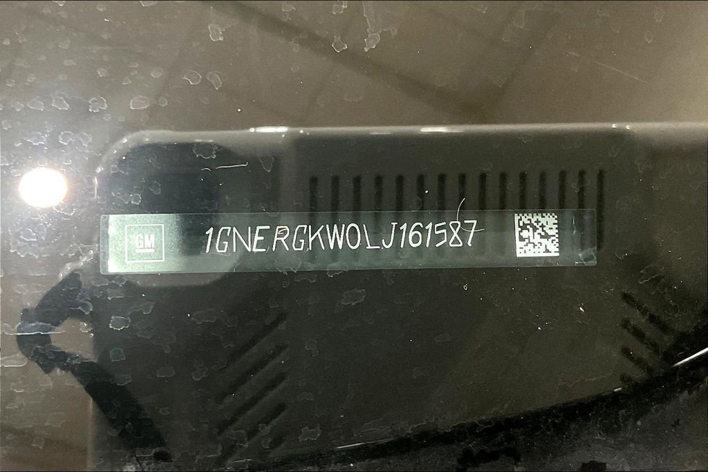 Used 2020 Chevrolet Traverse LT image 35