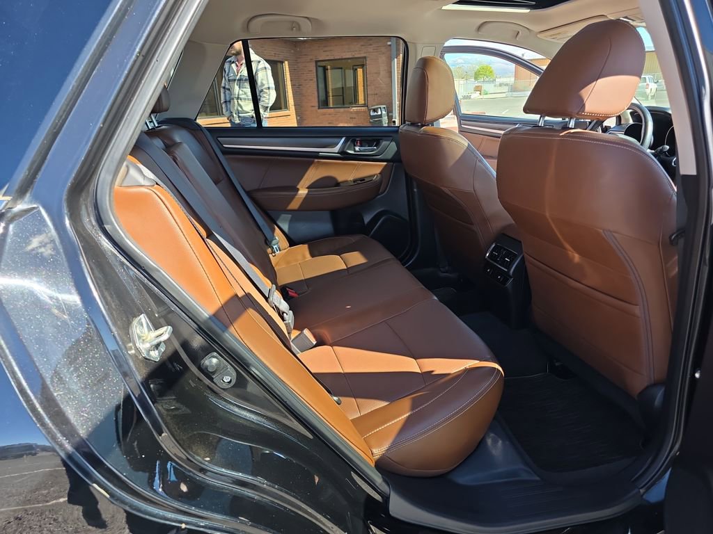 Used 2017 Subaru Outback 3.6R Touring image 37