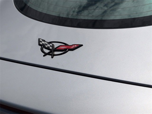 Used 2000 Chevrolet Corvette Coupe w/ Roof Pkg image 12
