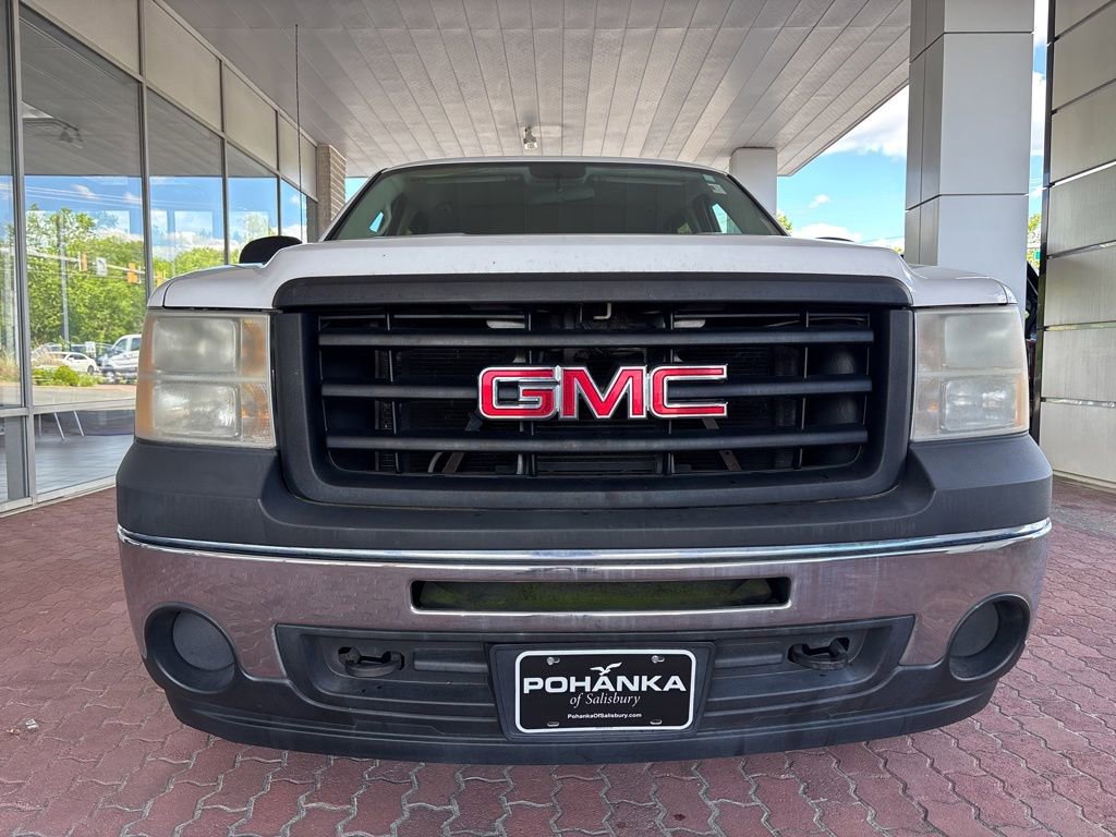 Used 2010 GMC Sierra 1500 W/T AWD/4WD image 2