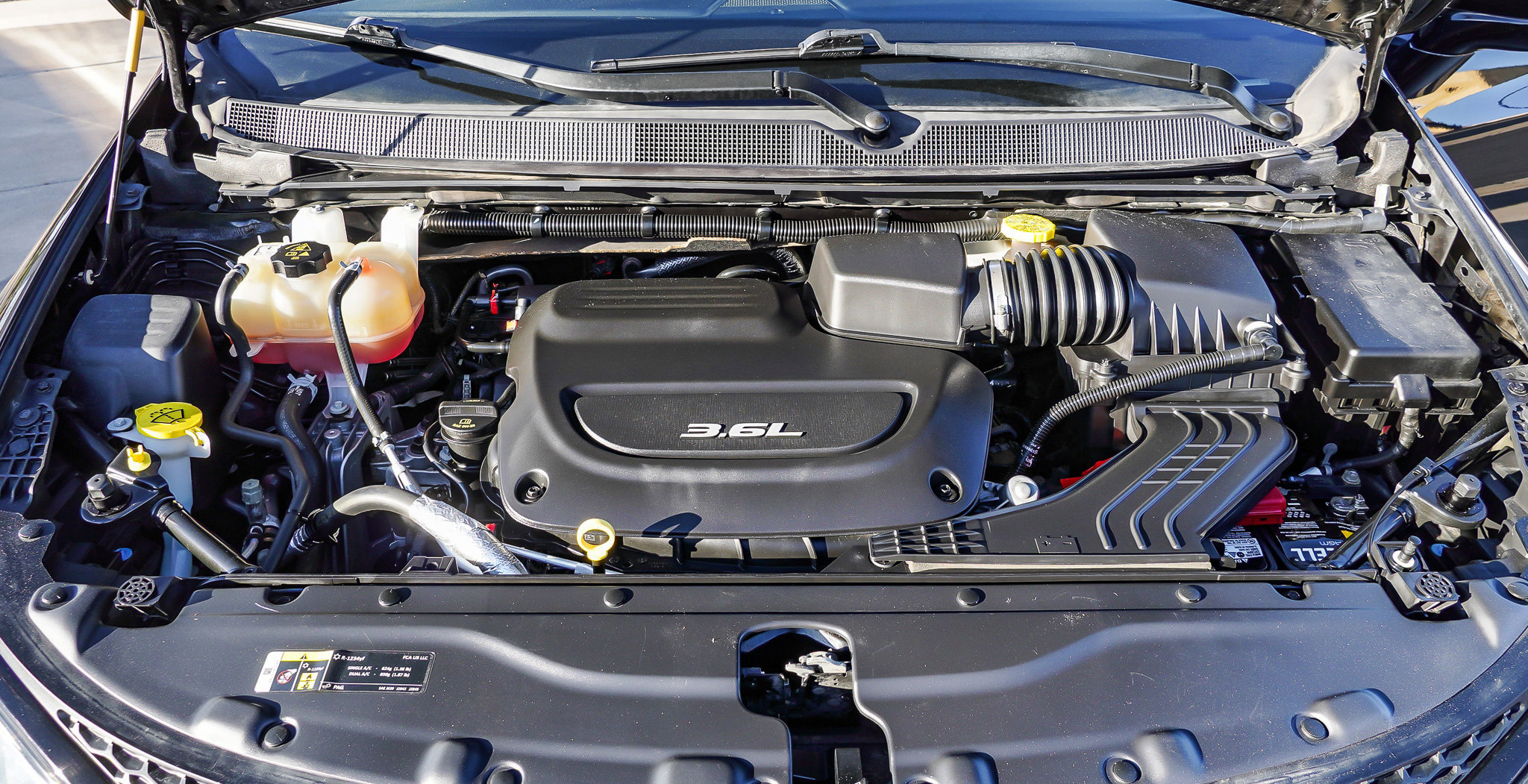 Used 2019 Chrysler Pacifica Touring-L w/ S Appearance Package image 18