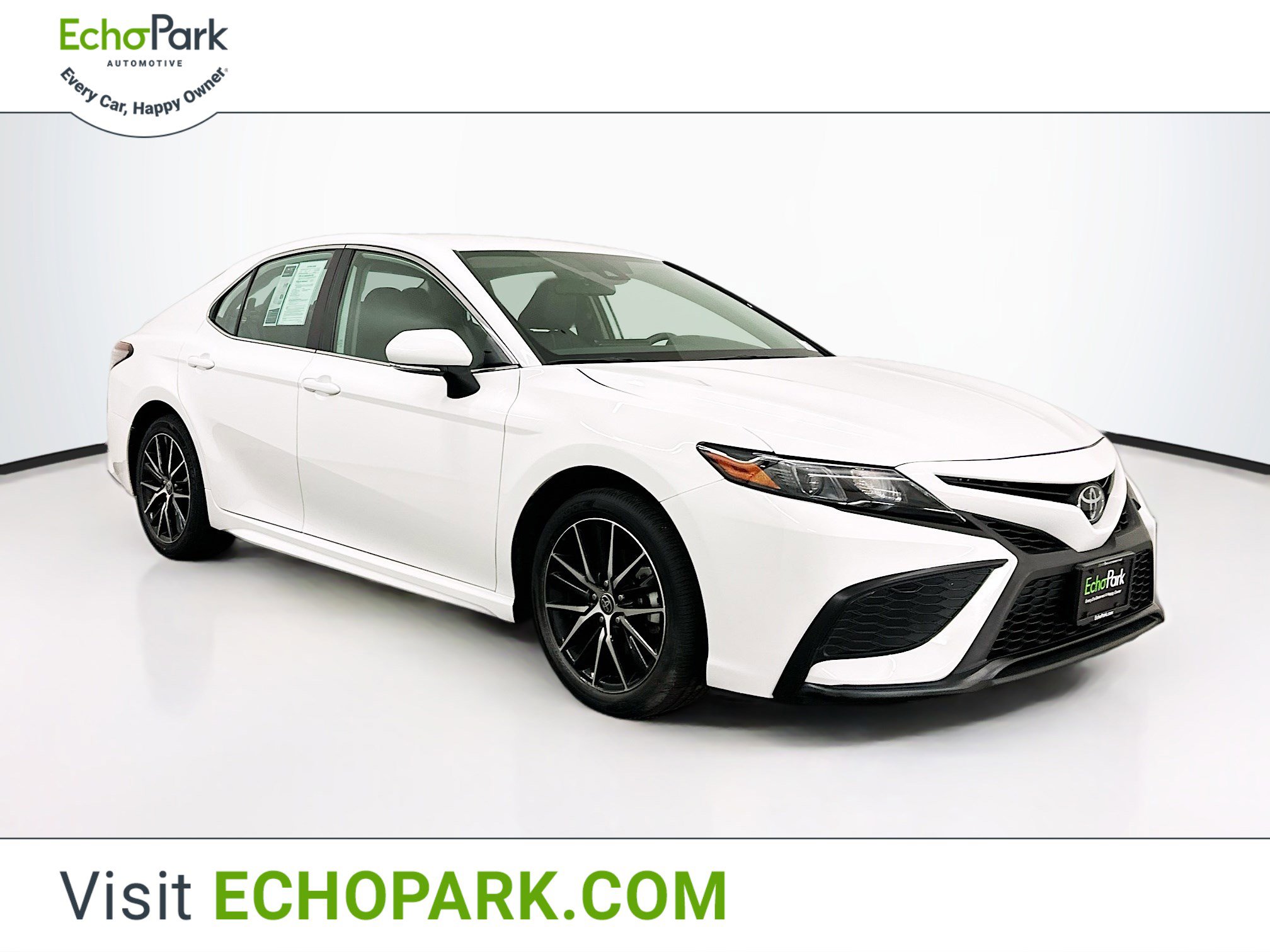Used 2024 Toyota Camry SE