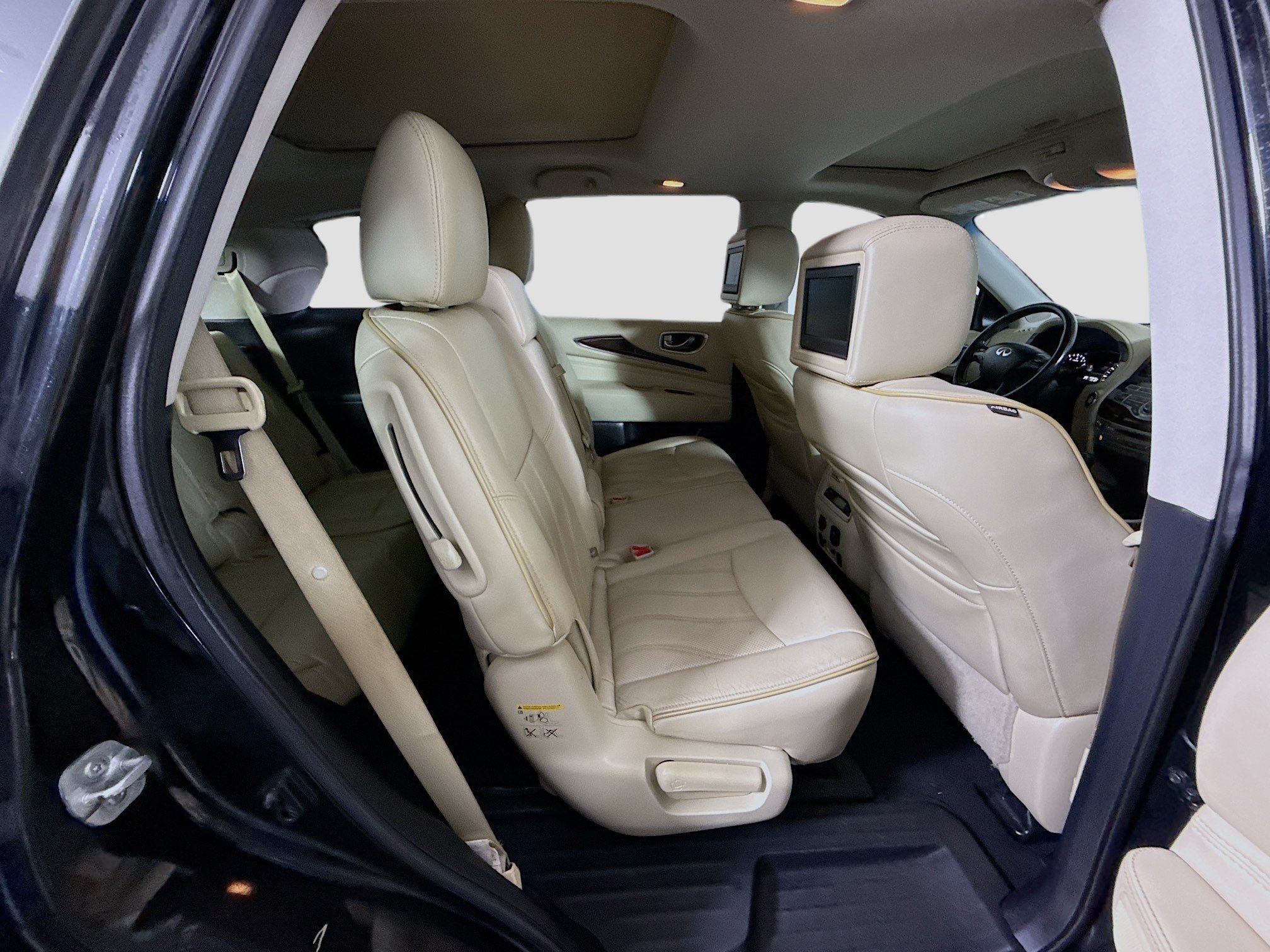 Used 2015 INFINITI QX60 Luxe w/ Deluxe Touring Package AWD/4WD image 27