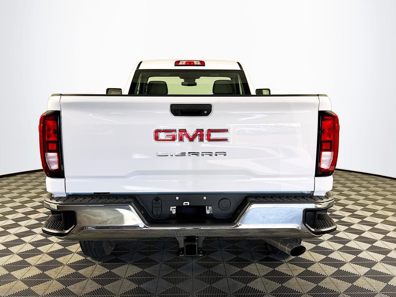 Certified 2025 GMC Sierra 2500 Pro image 6