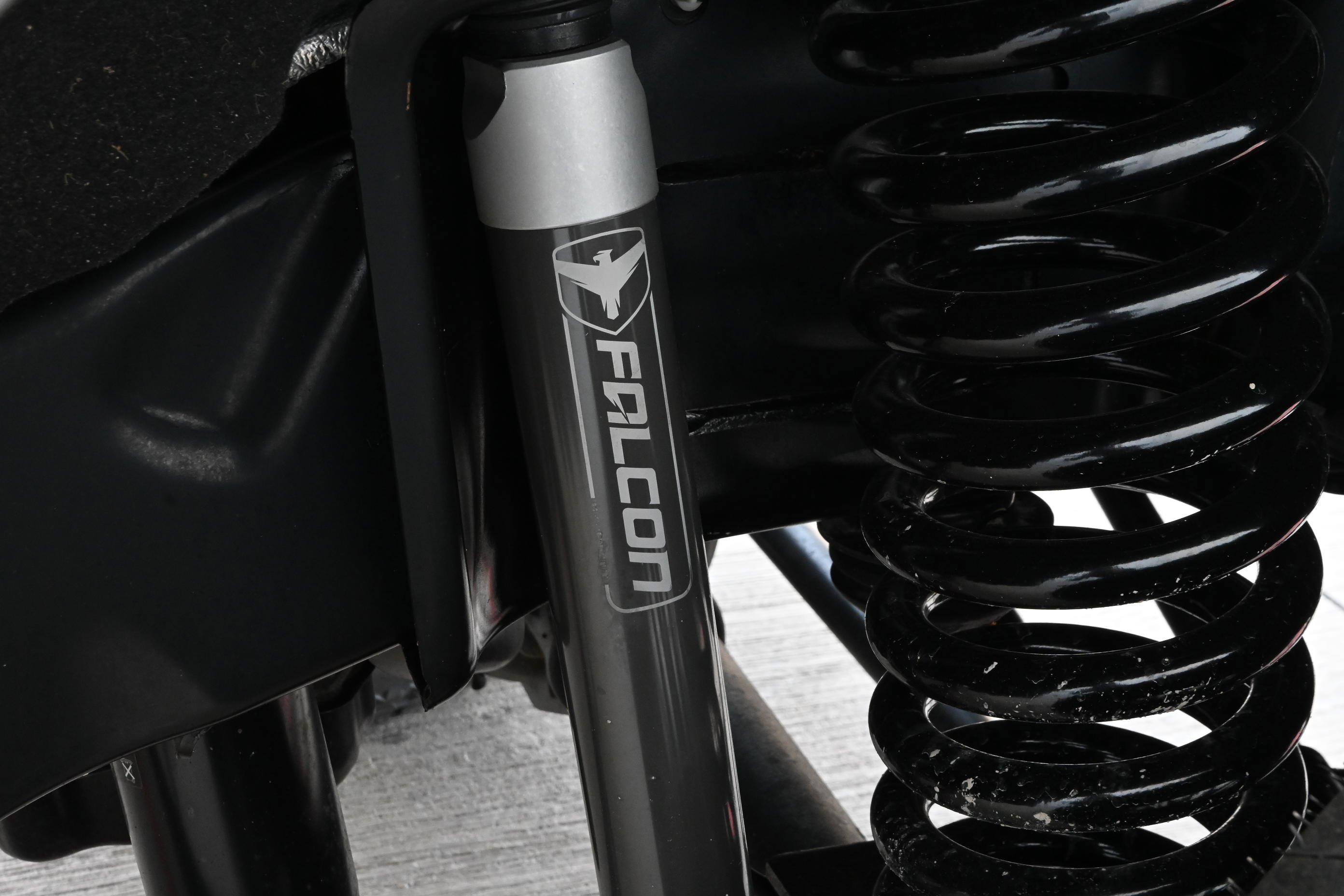 Used 2025 Ford F250 Platinum image 9