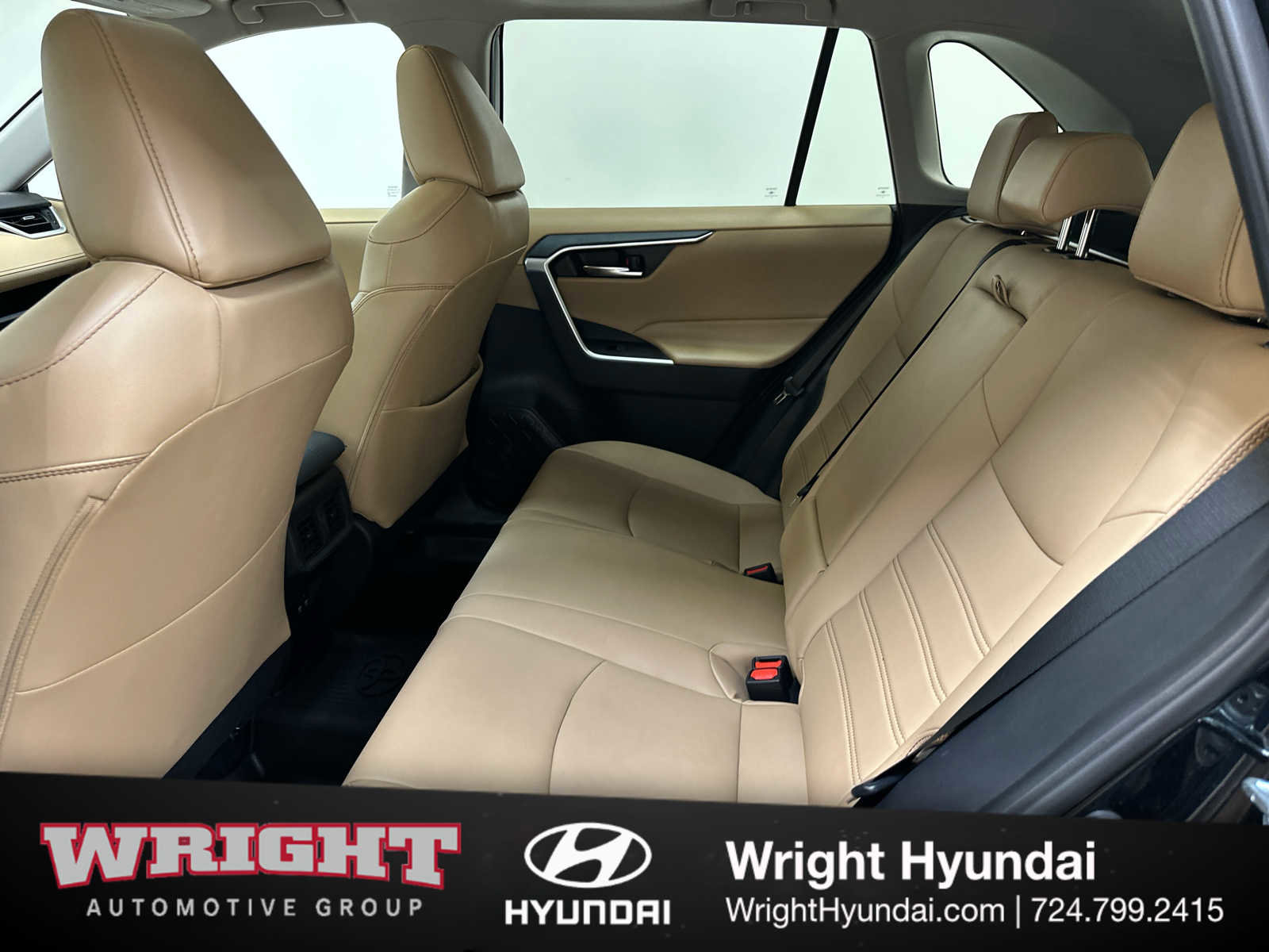 Used 2019 Toyota RAV4 XLE Premium w/ Cold Weather Package image 13