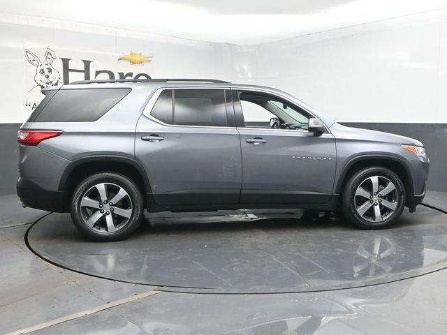 Used 2021 Chevrolet Traverse LT w/ LT Premium Package image 38