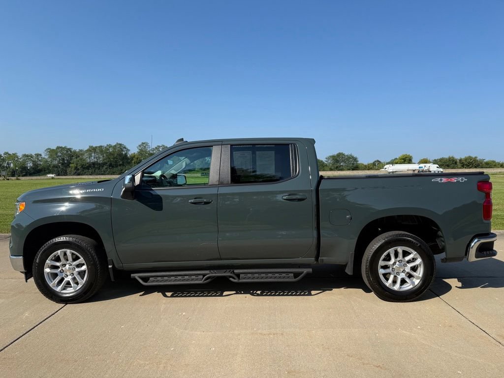 Used 2026 Chevrolet Silverado 1500 LT AWD/4WD image 8