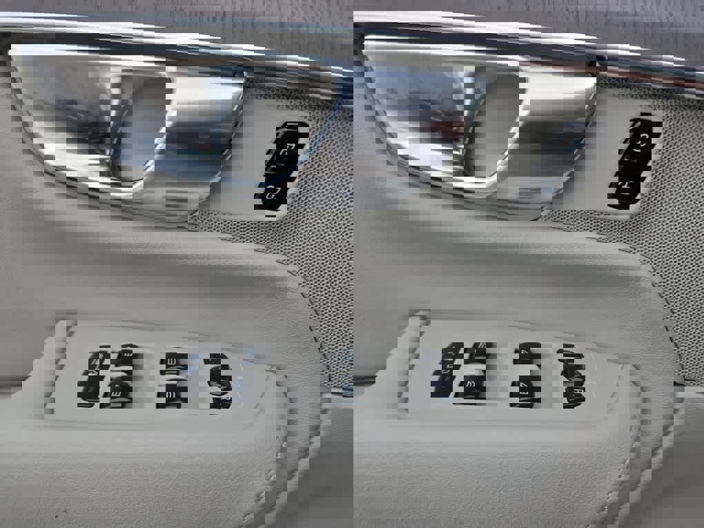 New 2026 Volvo XC90 T8 Ultra w/ Protection Package Premier image 22