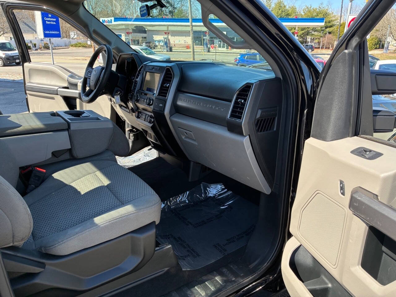 Used 2021 Ford F250 XLT w/ XLT Value Package AWD/4WD image 11
