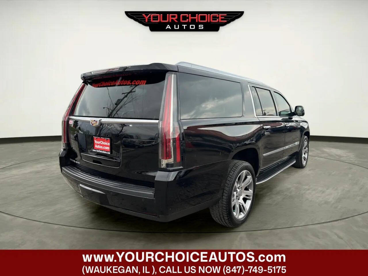 Used 2016 Cadillac Escalade ESV Luxury AWD/4WD image 5