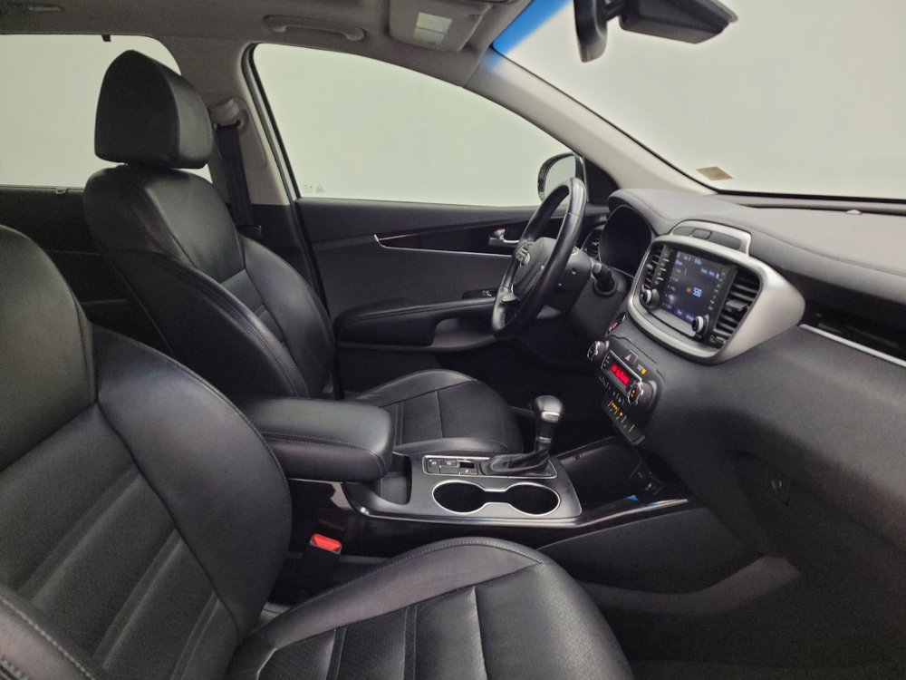 Used 2019 Kia Sorento EX w/ EX Touring Package image 21