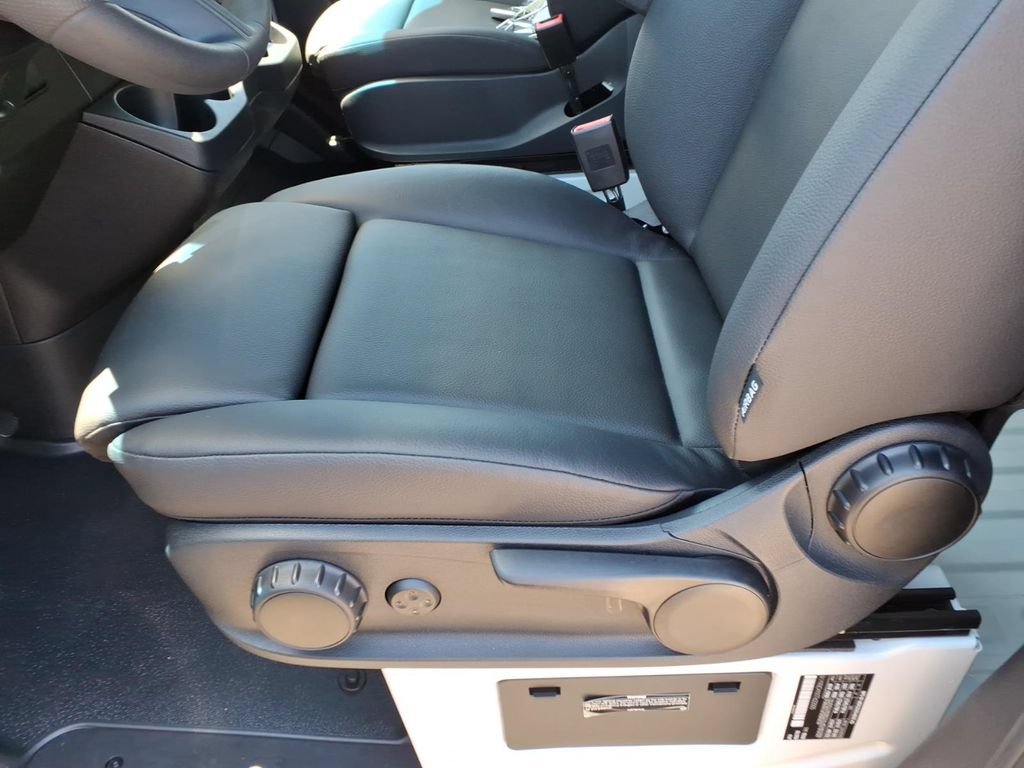 New 2026 Mercedes-Benz Sprinter 2500 image 15
