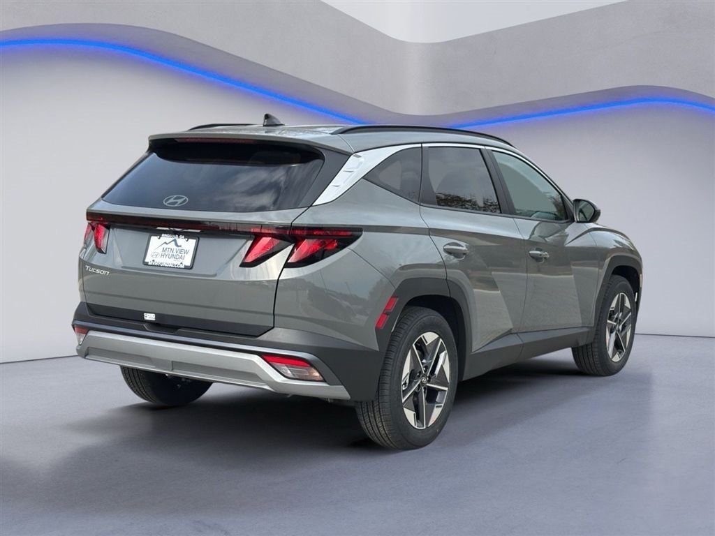 New 2026 Hyundai Tucson SEL Plus FWD image 3