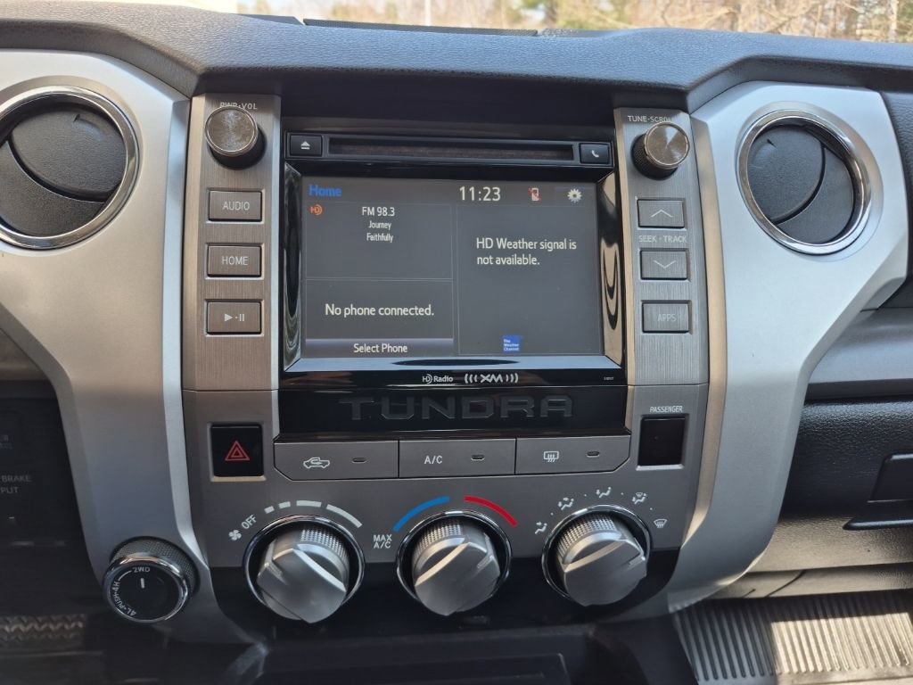 Used 2017 Toyota Tundra SR5 w/ SR5 Upgrade Package image 26