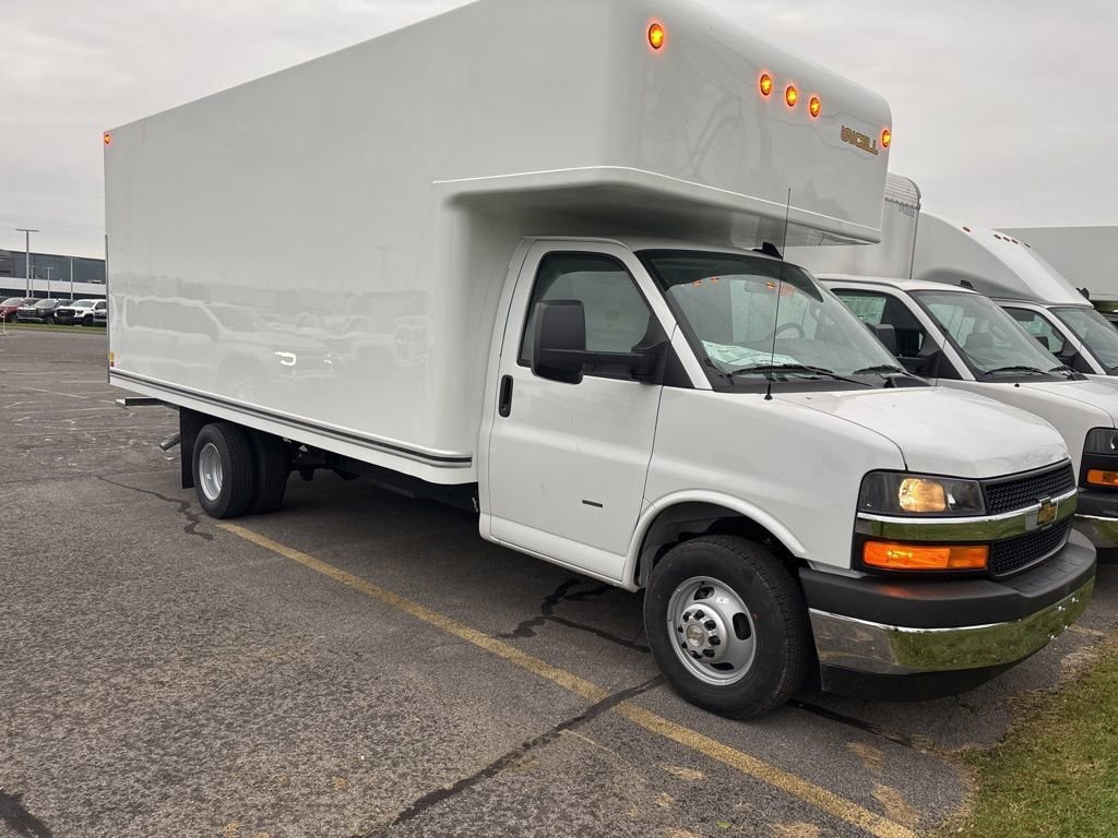 New 2025 Chevrolet Express 3500 w/ Power Convenience Package RWD image 9