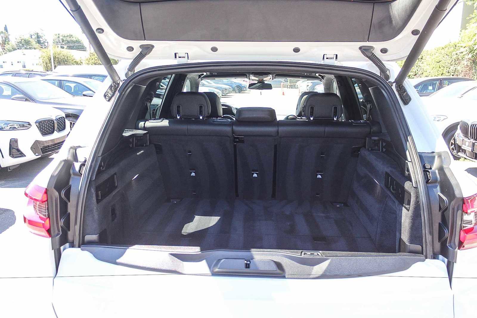 Certified 2023 BMW X5 xDrive45e w/ Executive Package AWD/4WD image 34