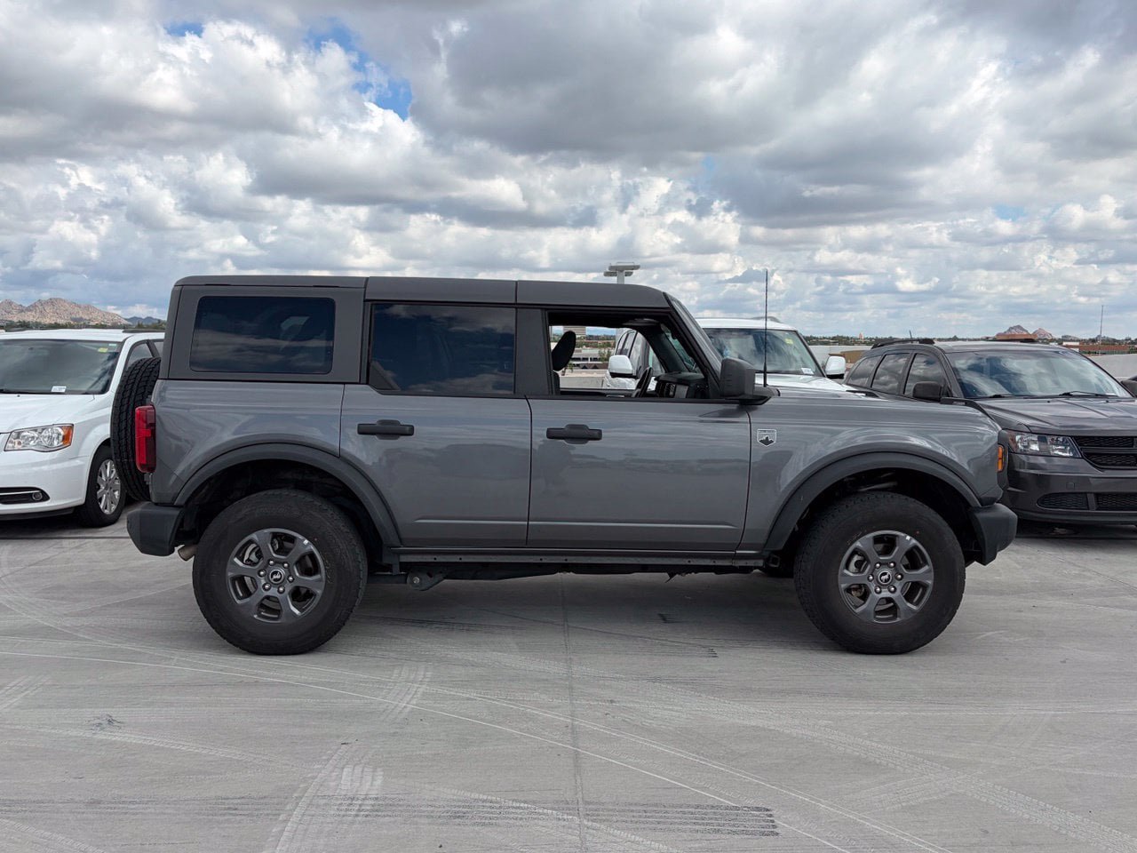 Used 2025 Ford Bronco Big Bend AWD/4WD image 3