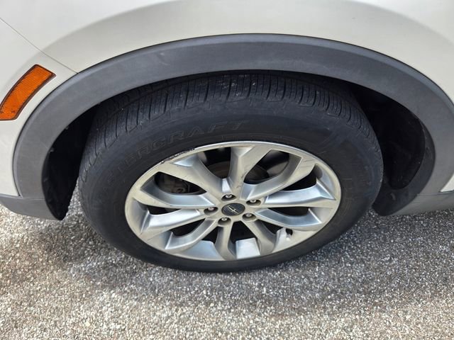 Used 2015 Lincoln MKC FWD w/ Equipment Group 101A Select image 4
