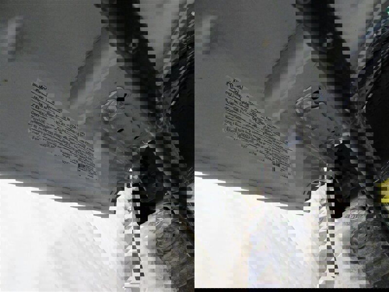 Used 2016 Ford F550 2WD Regular Cab Super Duty image 35