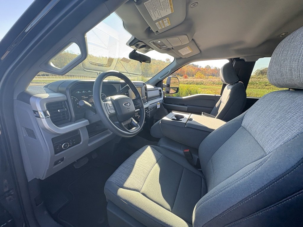 New 2026 Ford F350 XLT w/ FX4 Off-Road Package AWD/4WD image 38