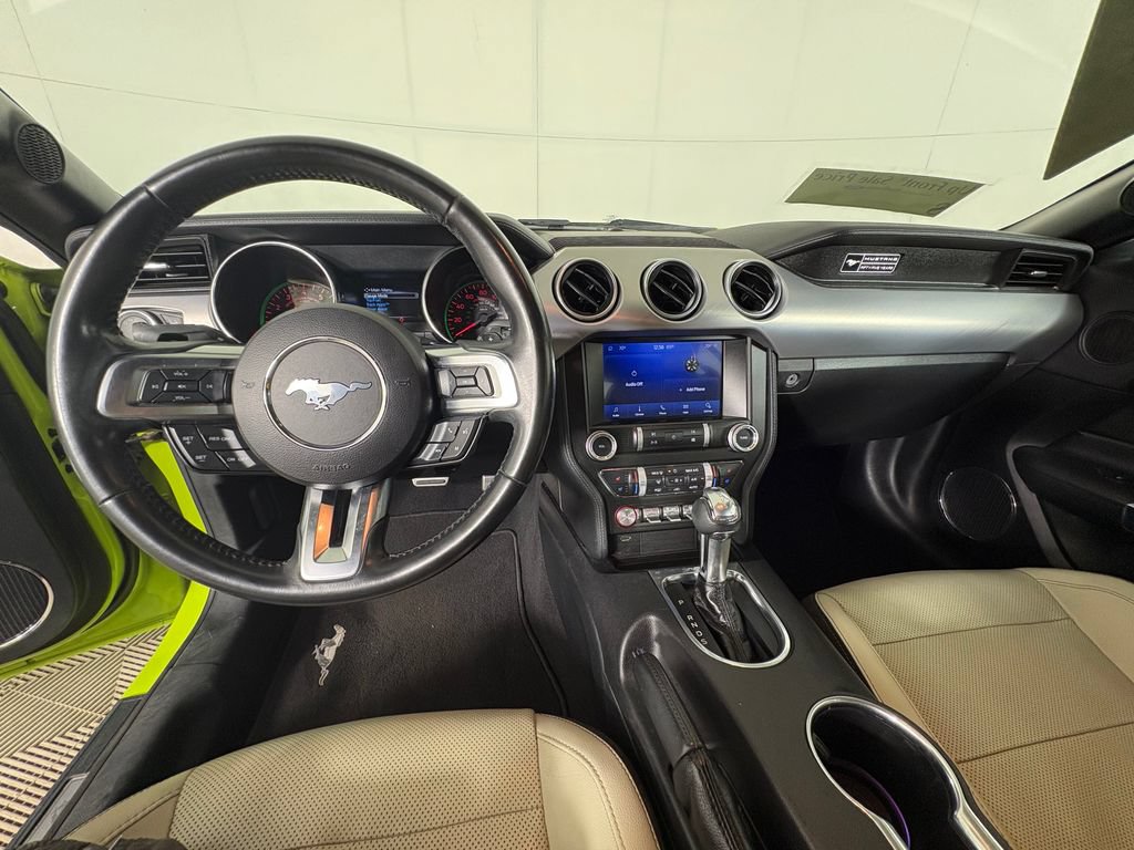 Certified 2020 Ford Mustang Premium RWD image 7