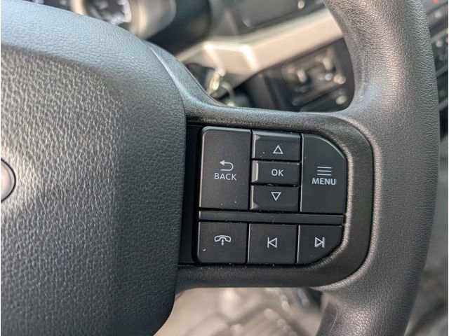 New 2025 Ford F550 4x4 Crew Cab image 21