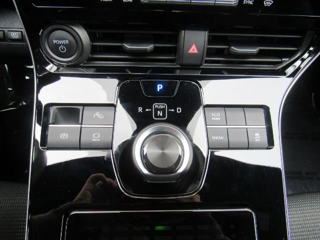 Used 2023 Toyota bZ4X XLE w/ Weather Package image 41