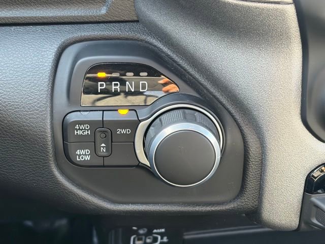 Used 2024 RAM 2500 Tradesman w/ Chrome Appearance Group AWD/4WD image 22