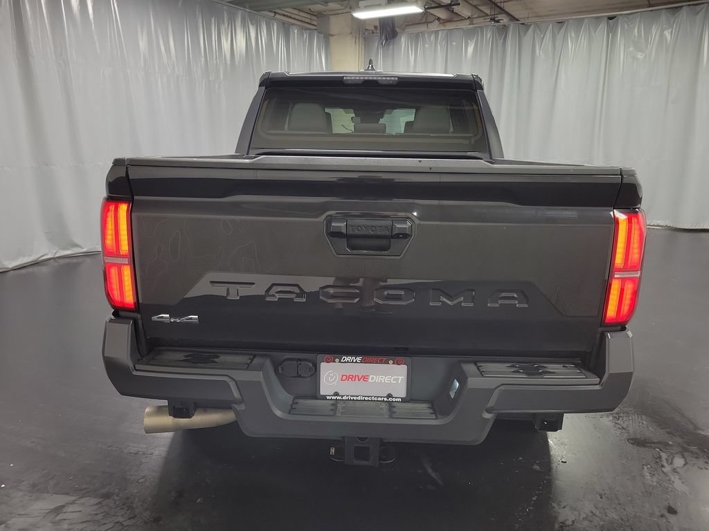 Used 2026 Toyota Tacoma SR5 AWD/4WD image 7
