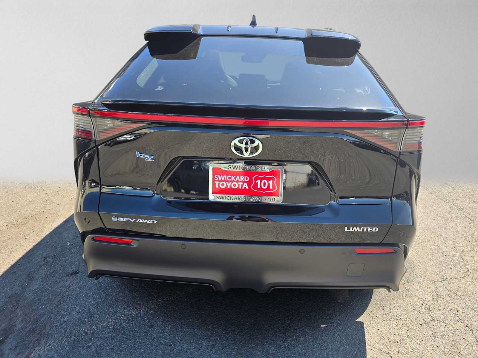 Used 2026 Toyota bZ AWD/4WD image 4