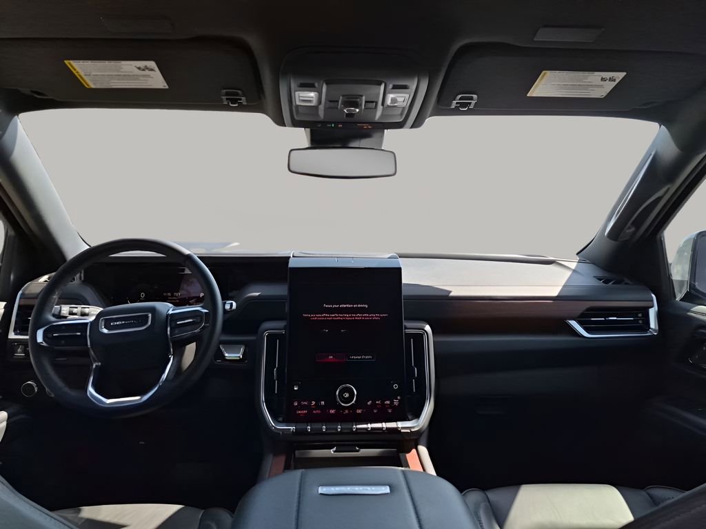 Used 2025 GMC Yukon XL Denali image 23