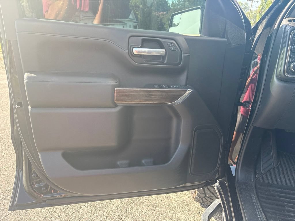 Used 2019 Chevrolet Silverado 1500 RST w/ All-Star Edition AWD/4WD image 10