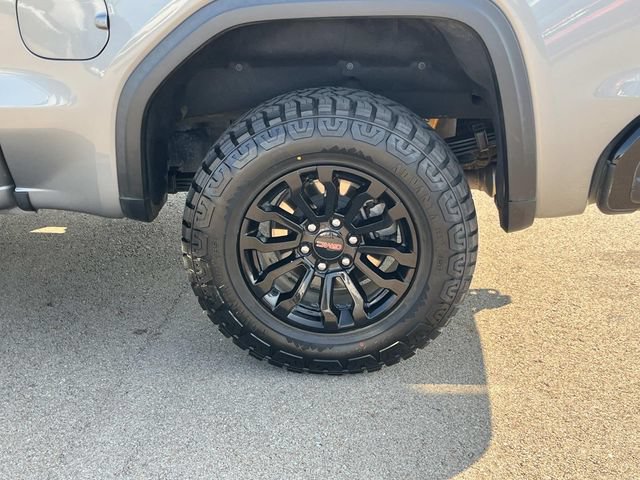 Used 2023 GMC Sierra 1500 AT4X AWD/4WD image 15
