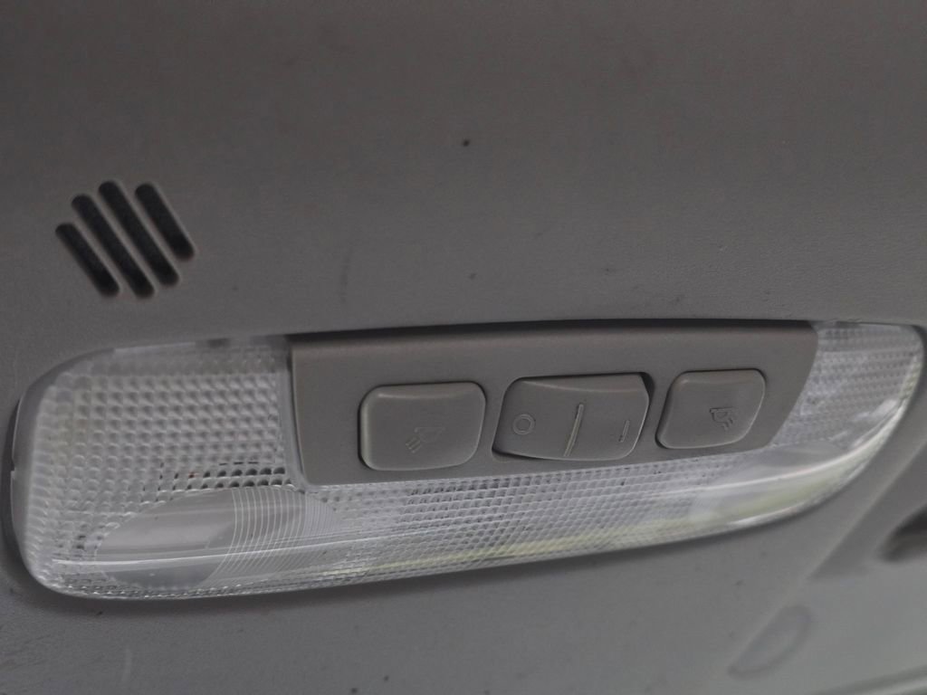 Used 2018 Ford Transit 250 138 image 32