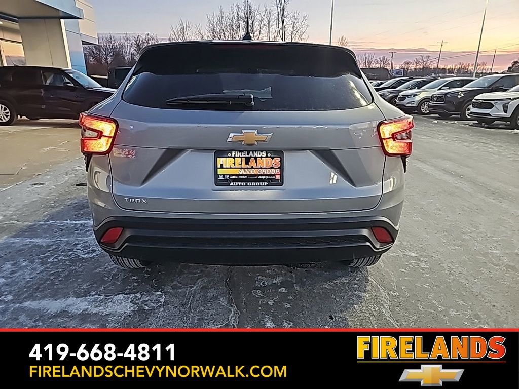 New 2026 Chevrolet Trax LS w/ LS Convenience Package image 6