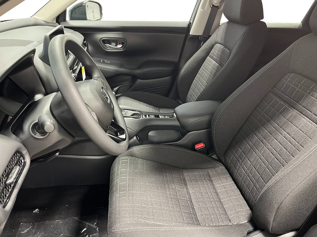 New 2027 Honda HR-V LX image 13