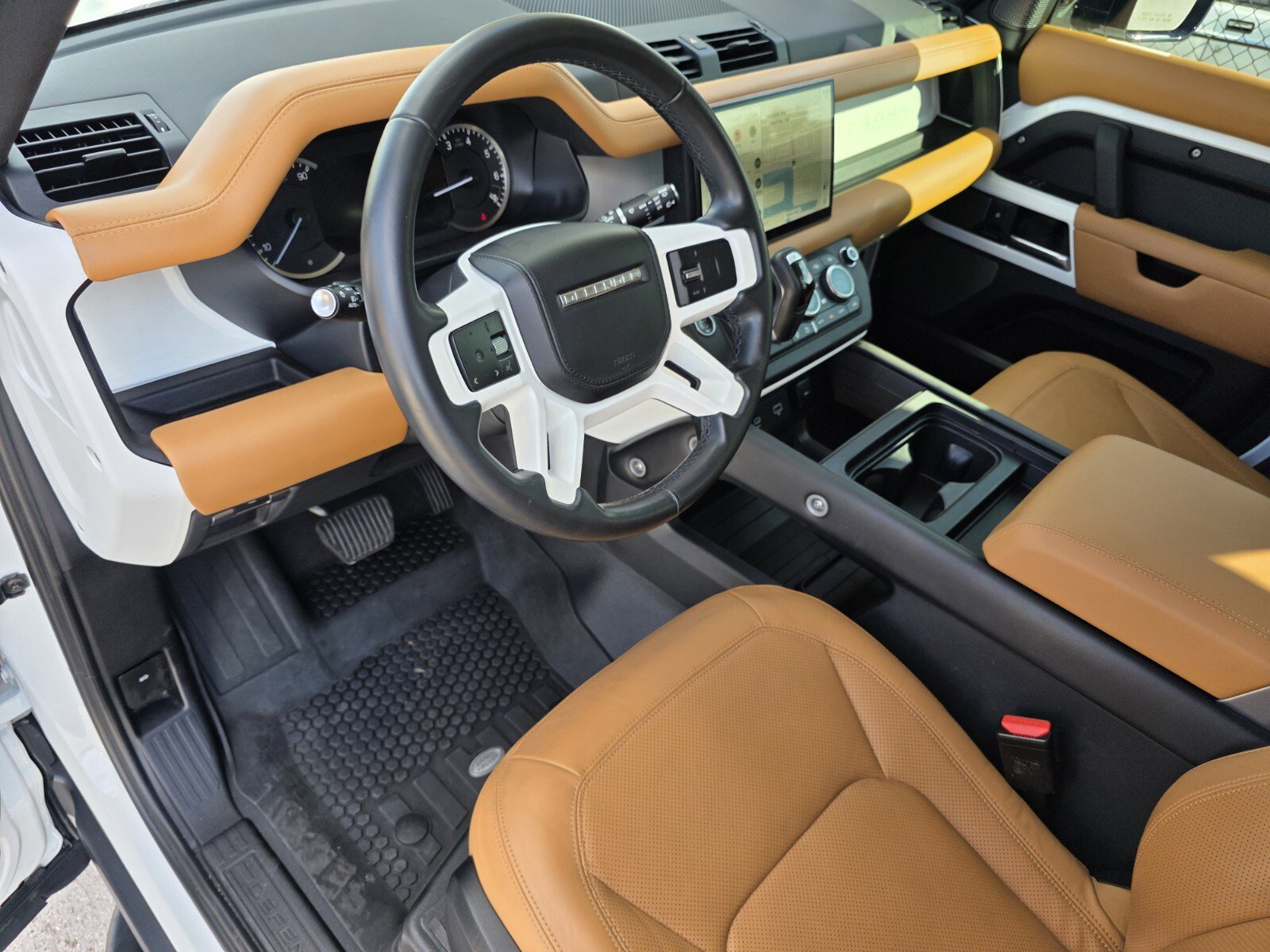 Certified 2023 Land Rover Defender 110 S image 11