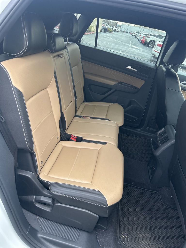 Used 2023 Volkswagen Atlas Cross Sport SE image 10