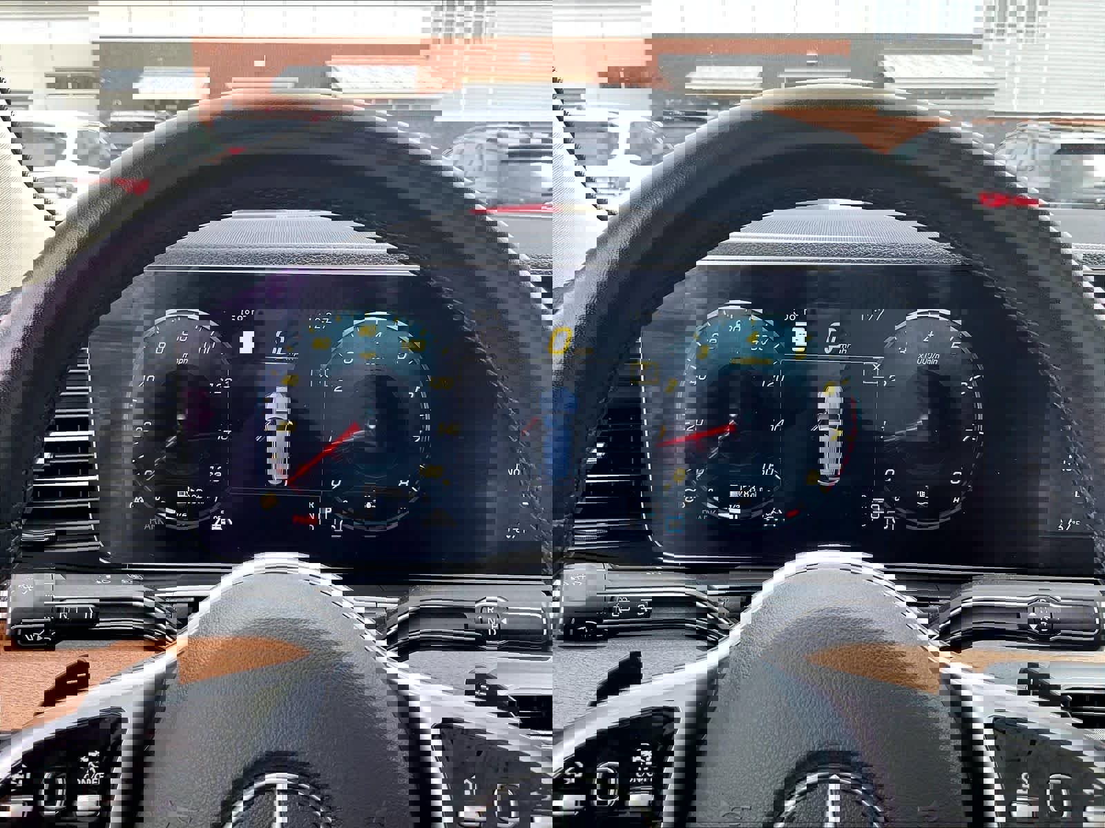 Used 2022 Mercedes-Benz GLE 350 4MATIC image 25