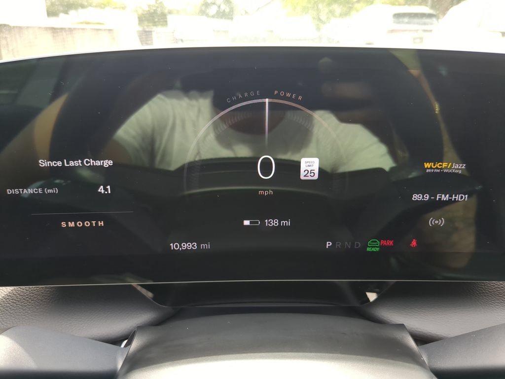 Used 2024 Lucid Air Touring AWD/4WD image 31