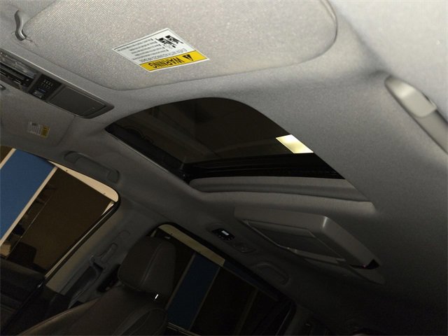 Used 2023 Honda Odyssey Touring image 22