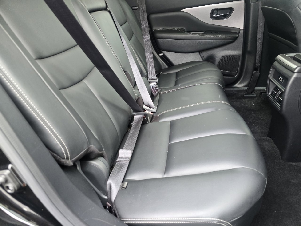 Used 2024 Nissan Murano SV image 13