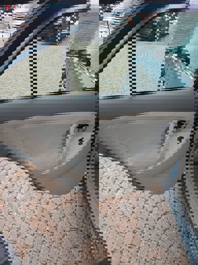 Used 2009 Toyota Camry LE image 22