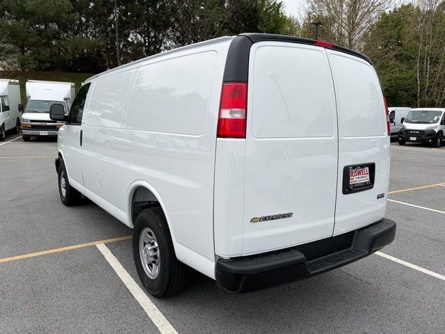 New 2026 Chevrolet Express 2500 w/ Driver Convenience Package RWD image 5