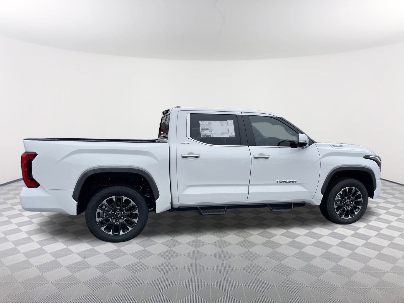 New 2025 Toyota Tundra Limited image 2
