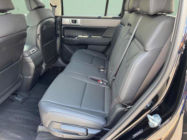 New 2026 Hyundai Santa Fe SEL w/ Tow & Go Package FWD image 13