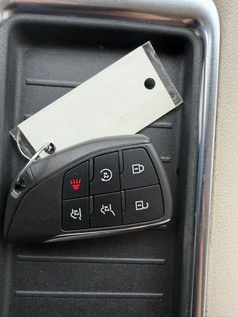 Used 2021 GMC Yukon XL Denali AWD/4WD image 41