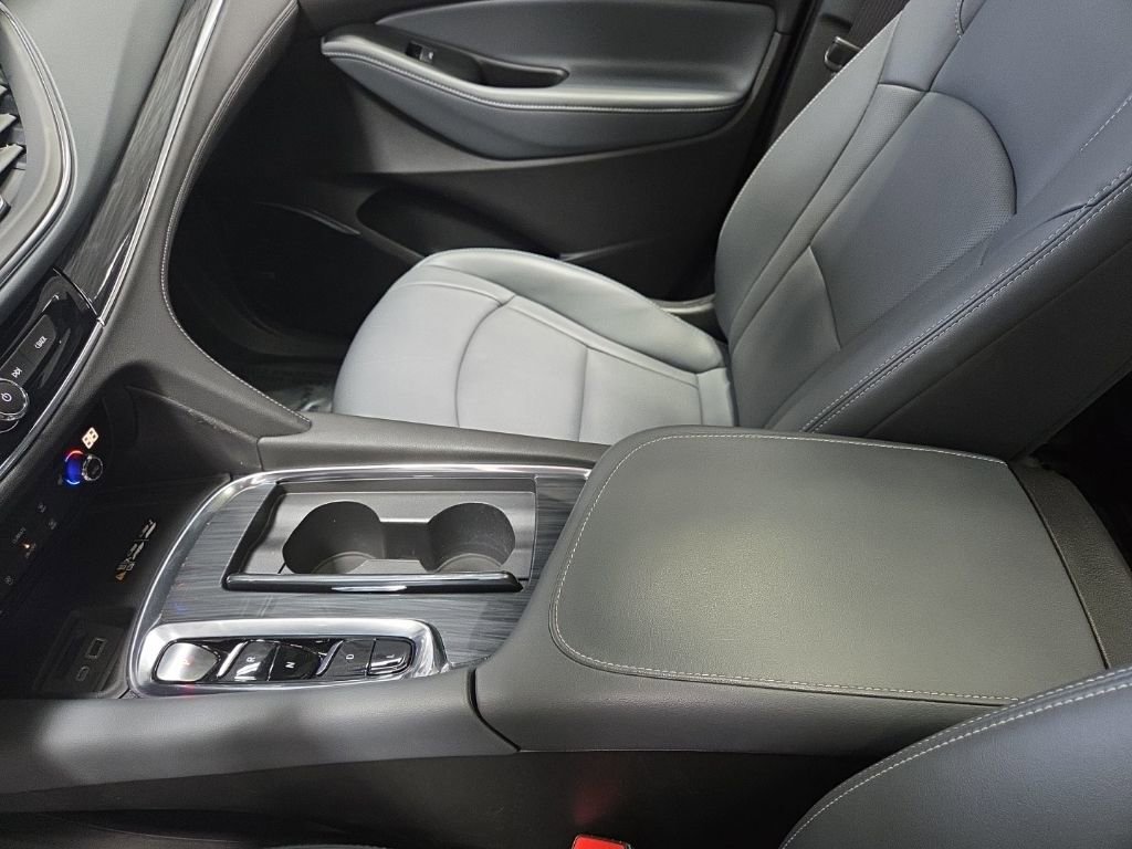 Used 2023 Buick Enclave Essence w/ Experience Buick Package image 28