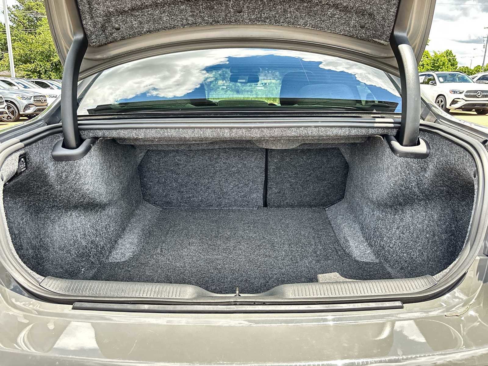 Used 2023 Dodge Charger Scat Pack RWD image 17
